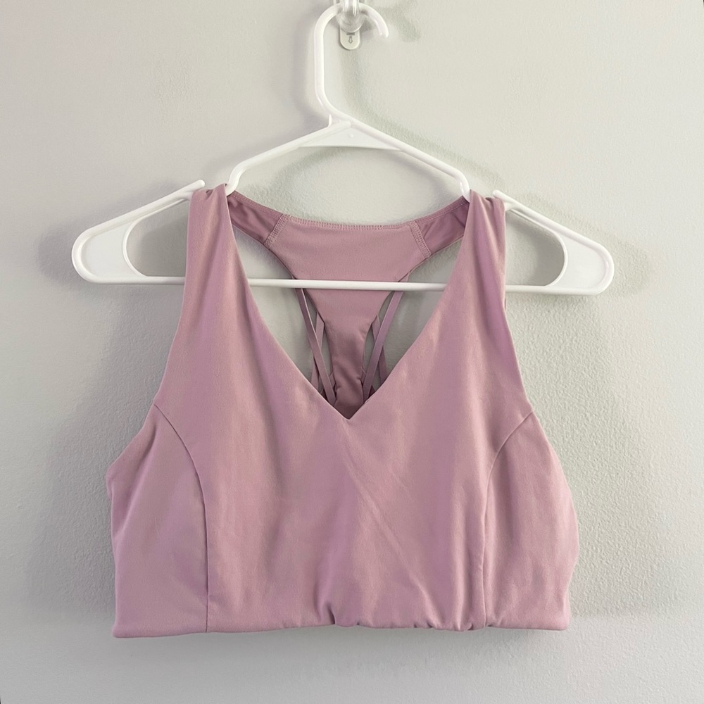 Fabletics Light Purple Lilac Sports Bra or Bralette with Strappy Back 13.5 Width